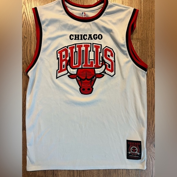 NBA Other - Ultra Game Chicago Bulls NBA Basketball Jersey Size Large EUC